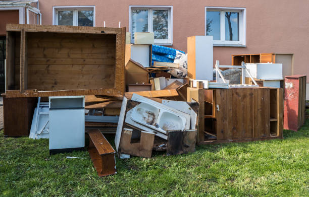 Best Construction Debris Removal  in New Chicago, IN